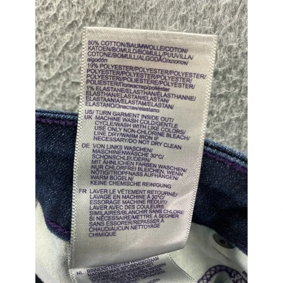 NYDJ Women's Billie Mini Bootcut Size 4 Dark Wash Mid Rise Lift Tuck Casual - Picture 9 of 12